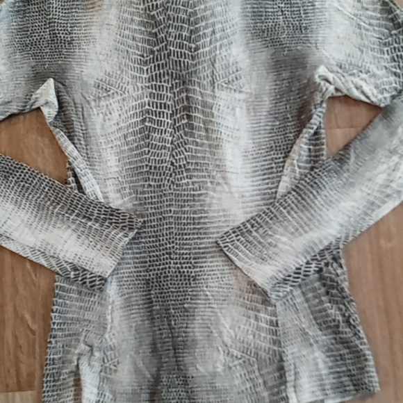 Etcetera Long Sleeve Knot Top Animal Print XS - Picture 5 of 5